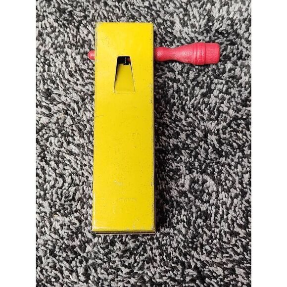 Vintage Tin Kirchhof Noise Maker Toy Newark N. J. Patent Date Nov 27 1928 #A11 - Picture 2 of 7